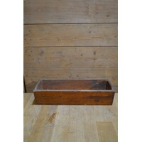 thumb-Oude houten bak met gebruikssporen en karakter-3