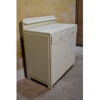 thumb-Ouderwetse commode met lades en paneeldeuren-1