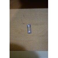 thumb-Ouderwetse commode met lades en paneeldeuren-4