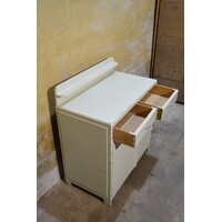 thumb-Ouderwetse commode met lades en paneeldeuren-5