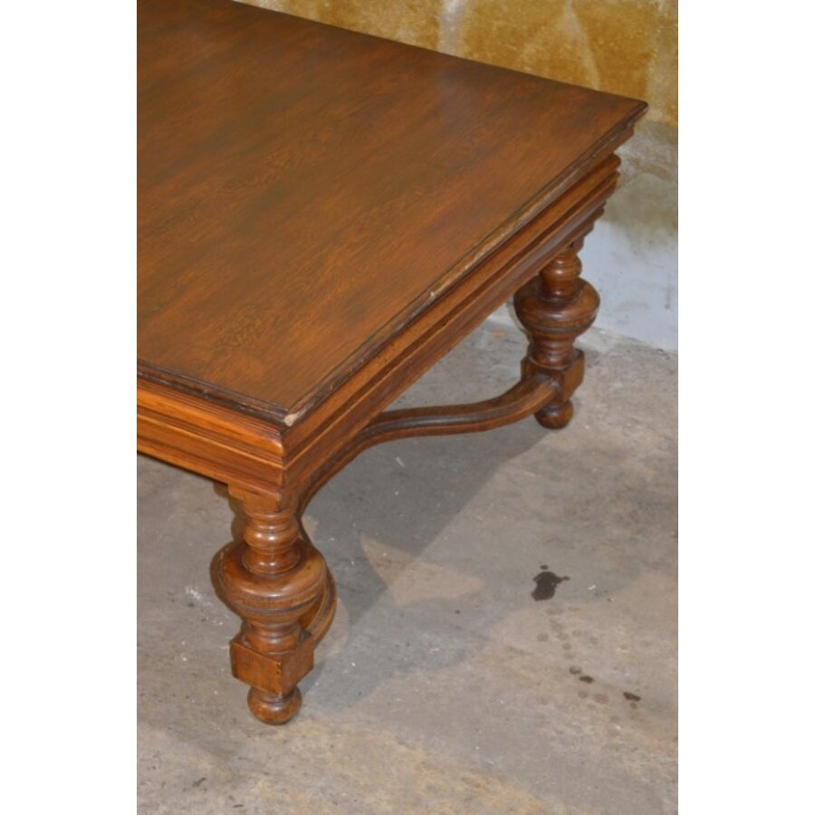 Franse eiken salontafel met gedraaide bolpoten-7