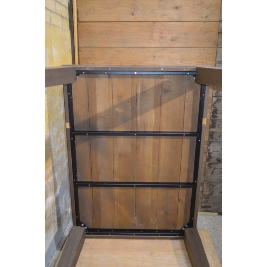 Massief eiken eettafel met metalen frame grey look-9