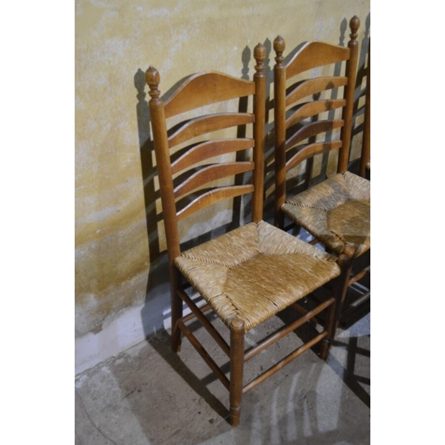Set van 6 oud Hollandse eiken knopstoelen met biezen zitting en lattenrug-2