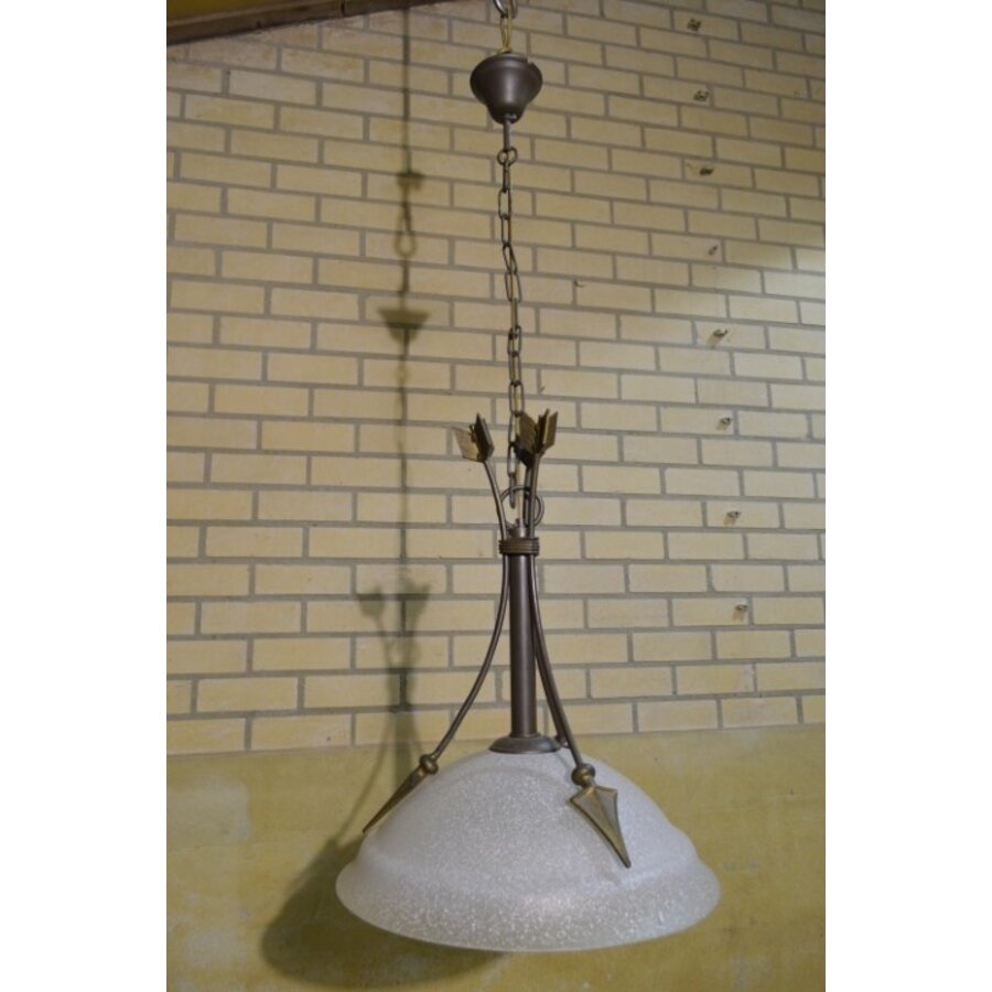 Hanglamp van metaal en melkwit glas-4