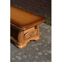 thumb-Massief eiken salontafel met lectuurplank-5