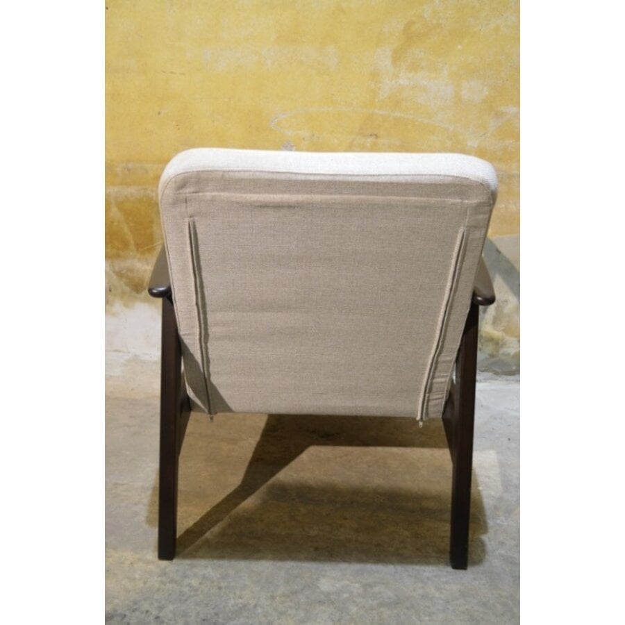 IKEA EKENÄSET fauteuil met Scandinavische retro look-8