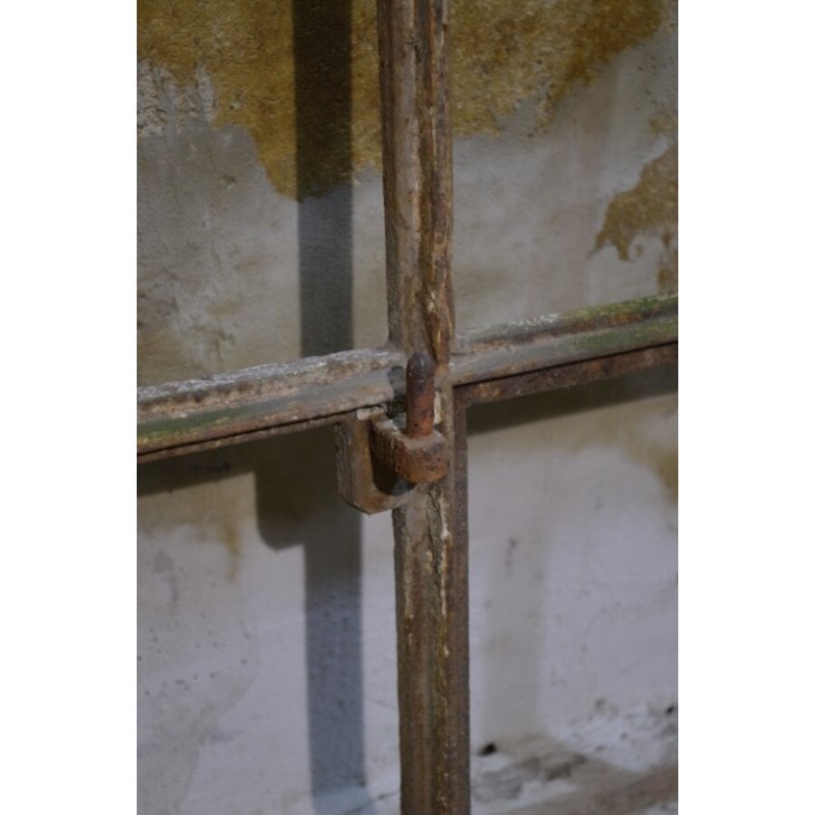 Gietijzeren boograam frame met industriële uitstraling-3