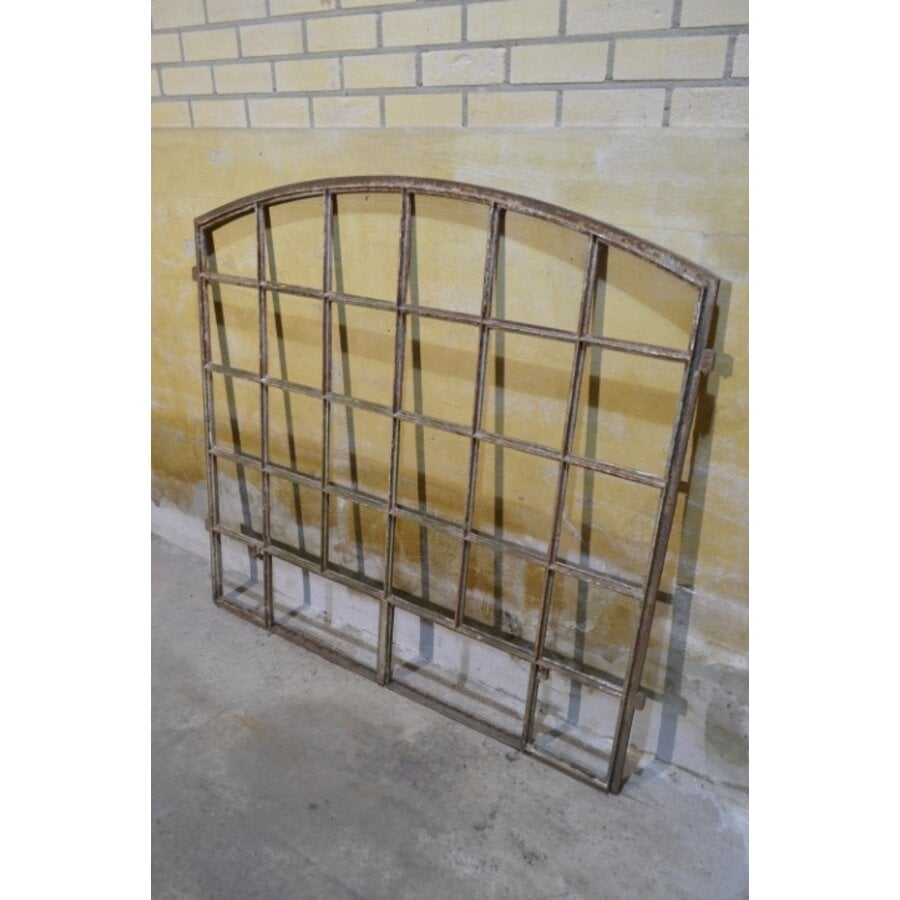 Gietijzeren boograam frame met industriële uitstraling-5