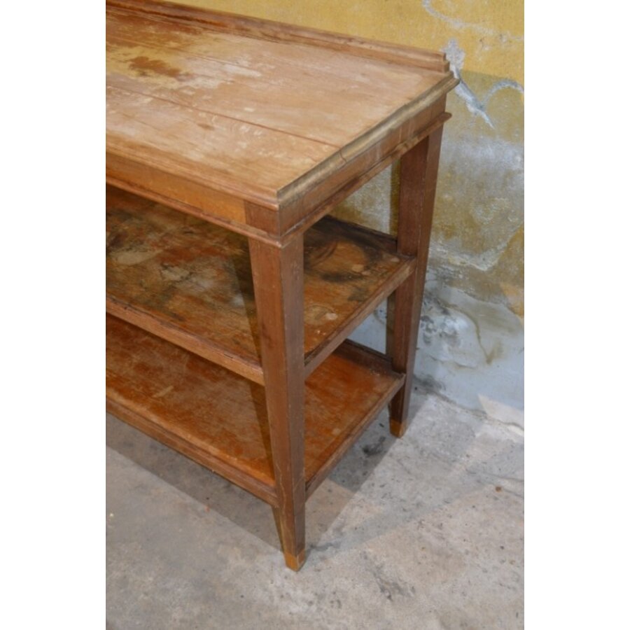 Antieke Franse mahoniehouten sidetable met drie niveaus-5