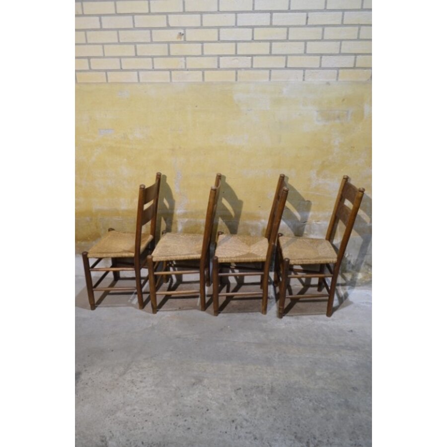 Set van 4 Oud Hollandse eiken stoelen met biezen zitting-7