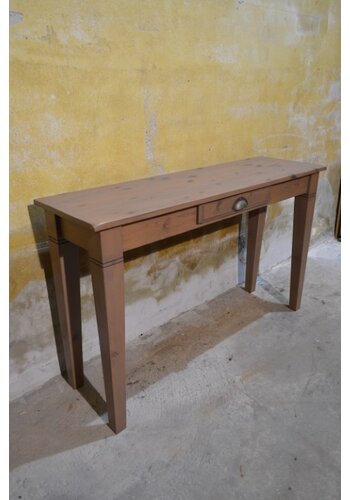 Sidetable vurenhout 