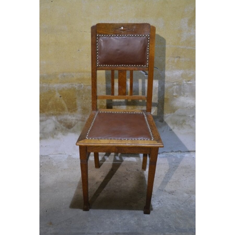 Antiek eiken stoeltje met schapenleer in Art Nouveau stijl-3