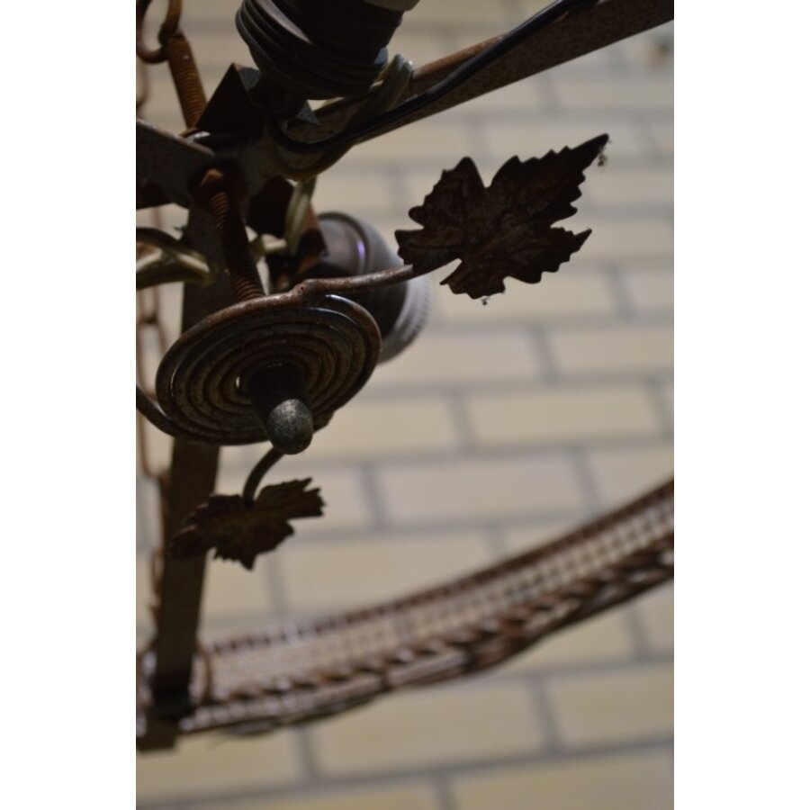 Grote smeedijzeren hanglamp zonder glas jaren 50-60-8