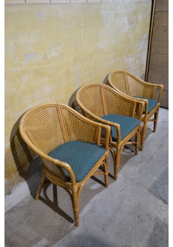 Rotan armstoelen 3x 