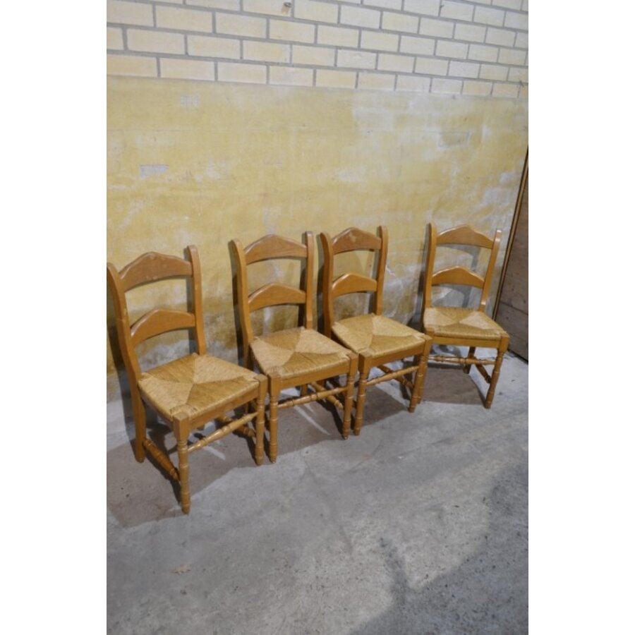 Set van 4 massief blank eiken eetkamerstoelen met biezen zitting-10