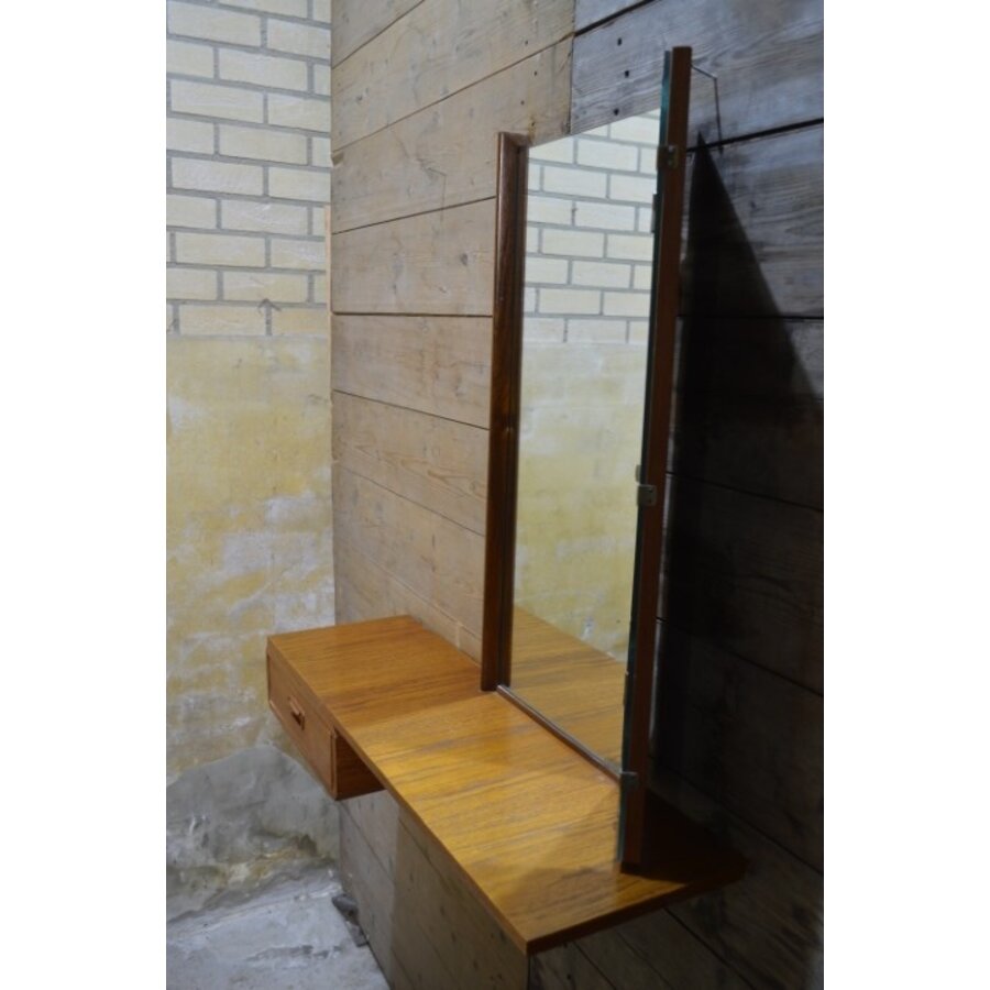 Teakhouten retro wandkapspiegel met lade-9