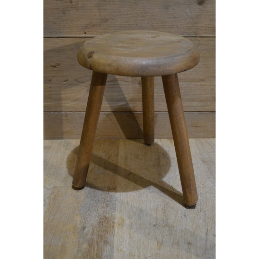 Vintage houten driepoot kinderkrukje van massief hout-2