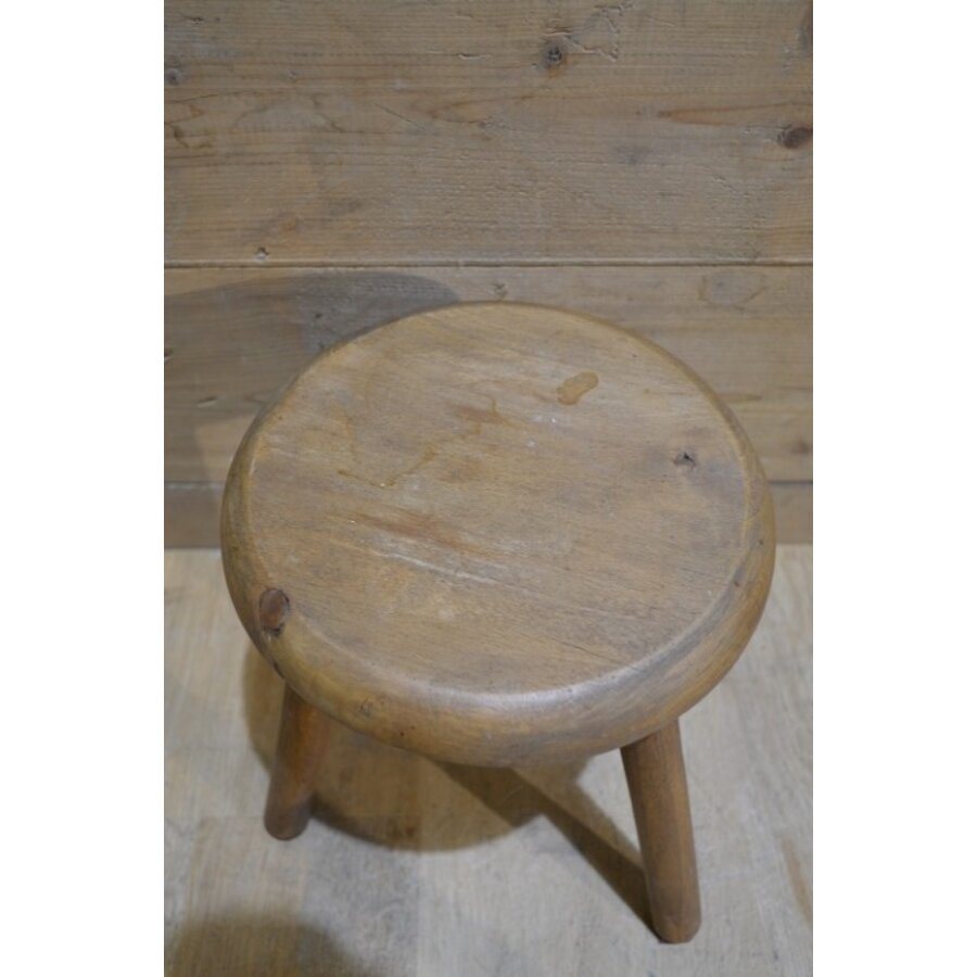 Vintage houten driepoot kinderkrukje van massief hout-3