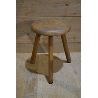 thumb-Vintage houten driepoot kinderkrukje van massief hout-1