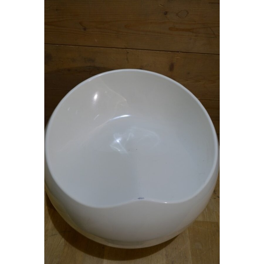 Witte Ball Chair fauteuil naar design van Finn Stone-3