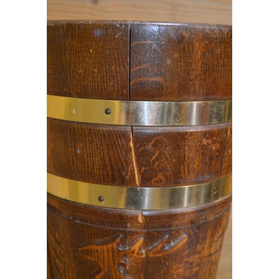 Klassieke eikenhouten paraplubak met messing banden-6