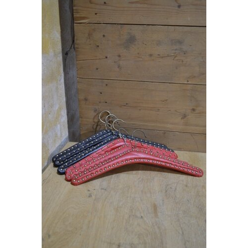Retro kleerhangers 6x 