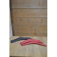 thumb-6 vintage kleerhangers met rood en zwart skai-4