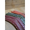 LoodsVol, Tweedehands Set van 6 retro kleerhangers met skai bekleding en metalen studs