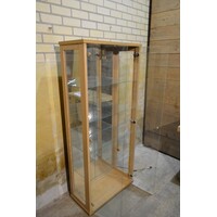 thumb-Vitrinekast eiken look met verlichting-2