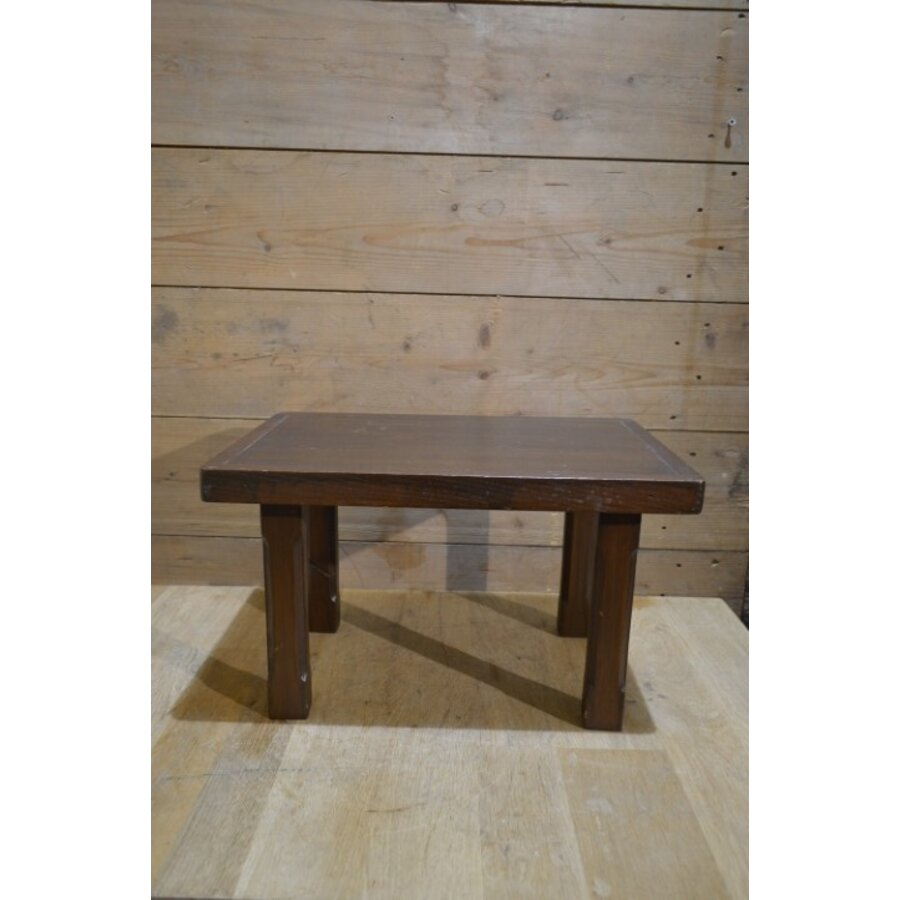 Klein houten bijzettafeltje-6