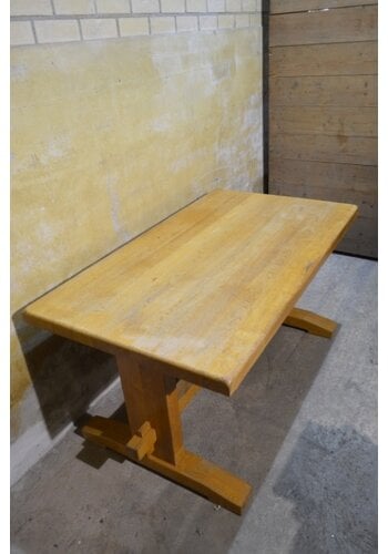 Klooster tafel massief eiken 