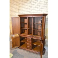 thumb-Donker gepatineerde eiken buffetkast met vitrine-4