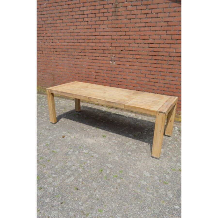 Massief teak uitschuifbare eettafel van Xooon met stoere used-look-7