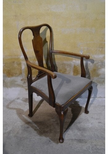 Antieke arm fauteuil 