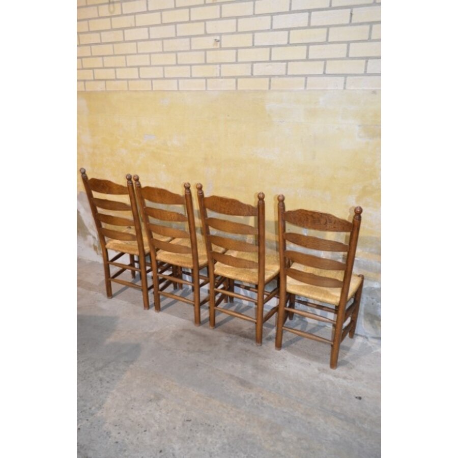 Set van 4 donker eiken knopstoelen-5