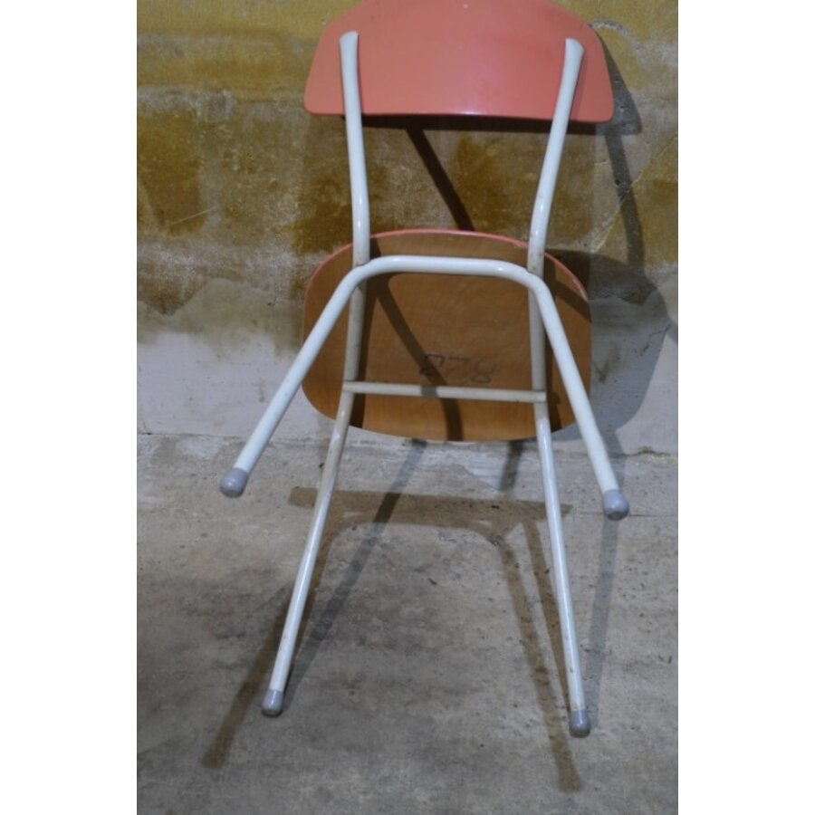 Vintage industriële stoel met zalmroze pagwood zitting-5