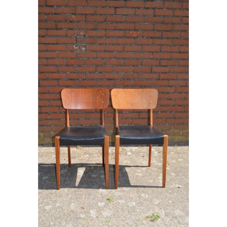 Set van 2 vintage teak eetkamerstoelen jaren 60-1