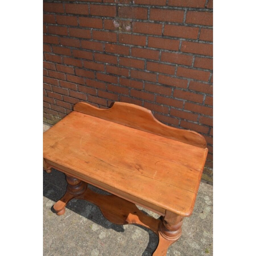 Antieke Victoriaanse wastafel van grenenhout met lade-6