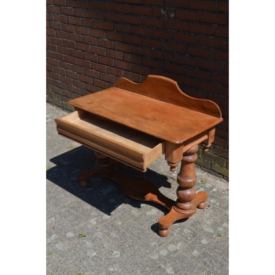 Antieke Victoriaanse wastafel van grenenhout met lade-8