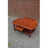 thumb-Eiken salontafel in mahoniekleur met afgeronde hoeken en onderplank-4