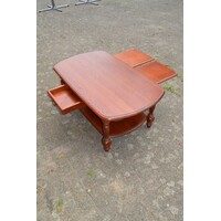 thumb-Eiken salontafel in mahoniekleur met afgeronde hoeken en onderplank-5