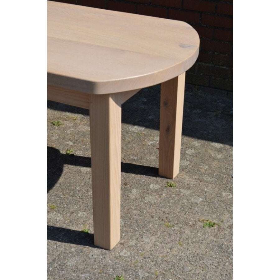Massief eiken eettafel whitewash met afgeronde hoeken-3