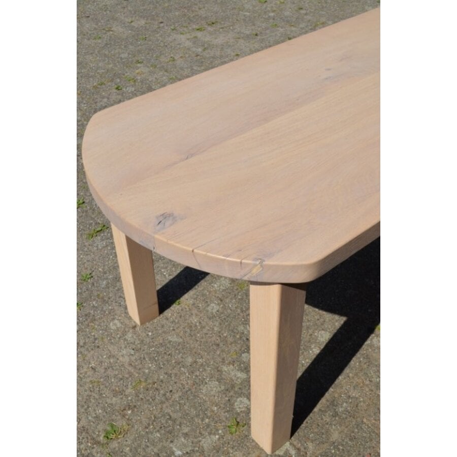 Massief eiken eettafel whitewash met afgeronde hoeken-7