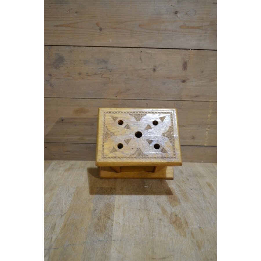 Houten voetenstoofje voor decoratie-5