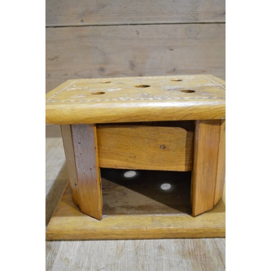 Houten voetenstoofje voor decoratie-7