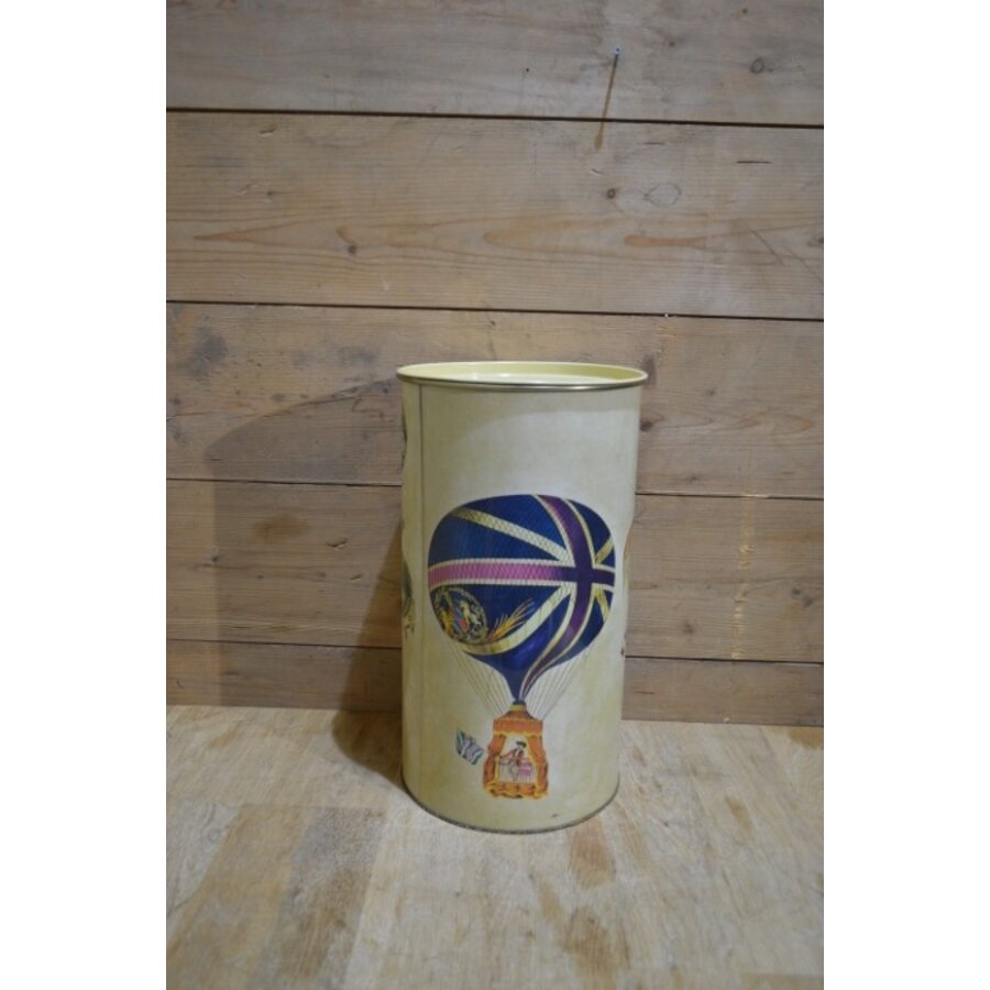Groot rond vintage blik met luchtballonnen en zeppelins-4