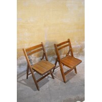 thumb-Set van 2 ouderwetse houten klapstoelen van beukenhout-1