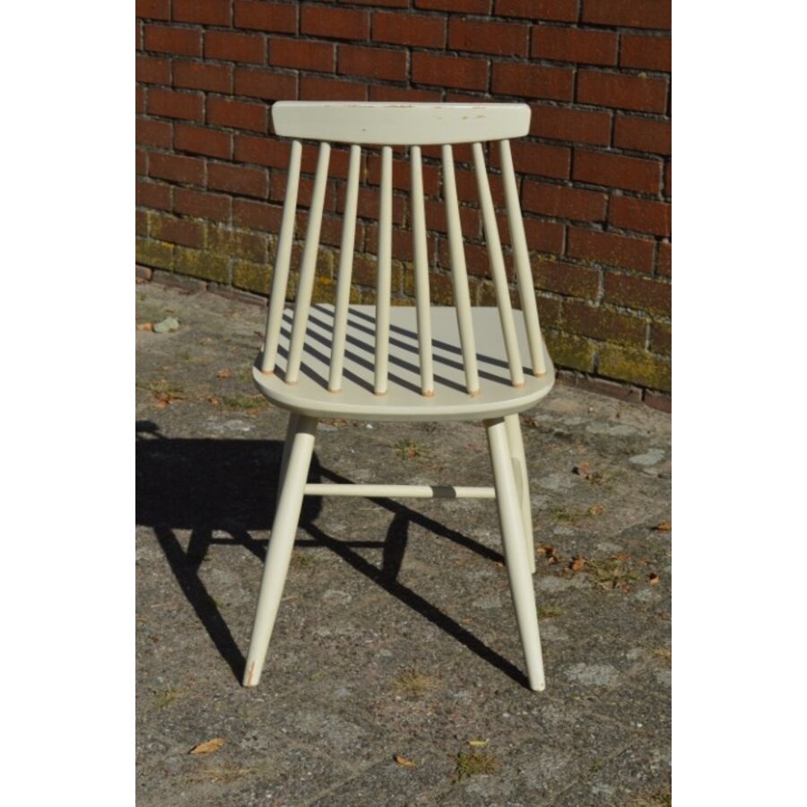 Vintage IKEA spijlenstoel van hout in klassiek creme-4