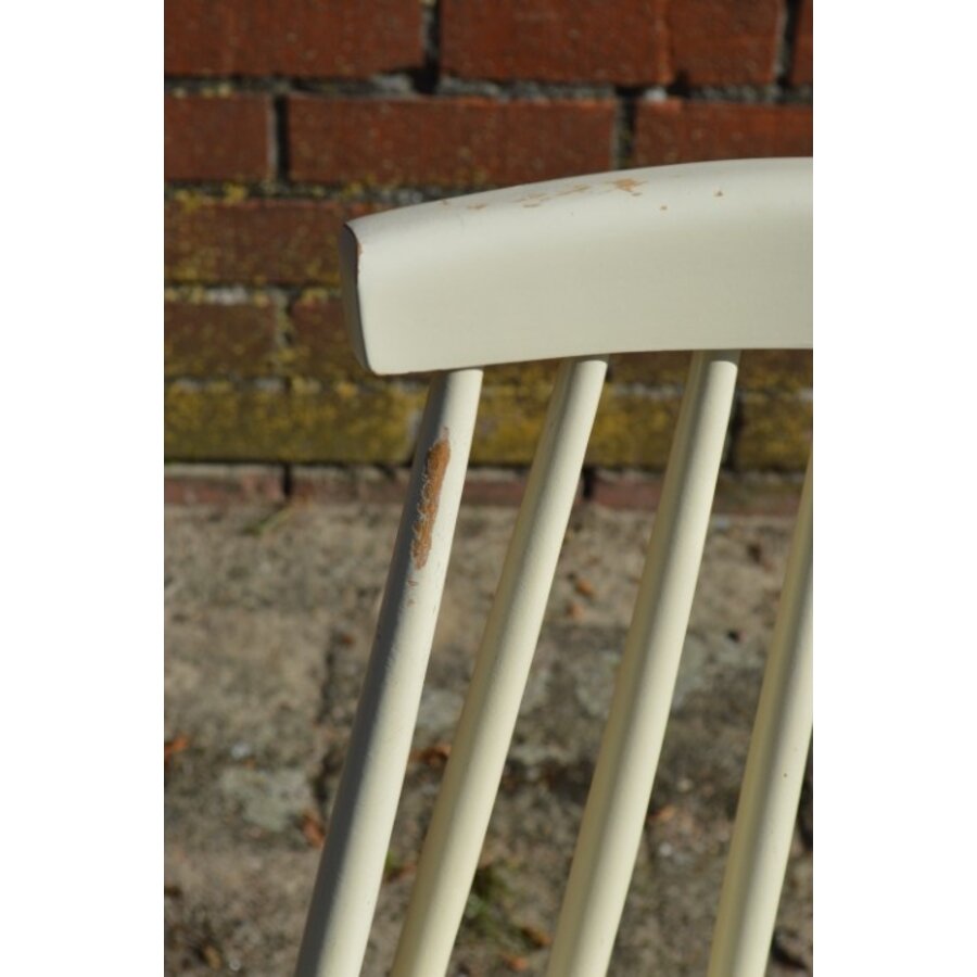 Vintage IKEA spijlenstoel van hout in klassiek creme-9