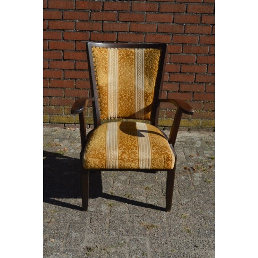 Eiken armstoel met stoffen zitting en rugleuning-2